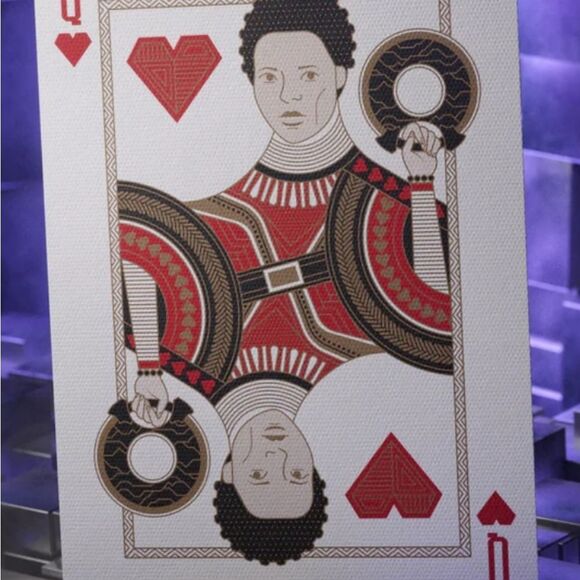Theory 11 Black Panther Playing Cards - Picture 5 of 9